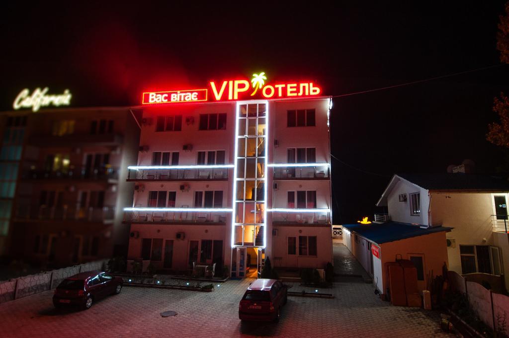 Vip Hotel Kobleve Exterior foto